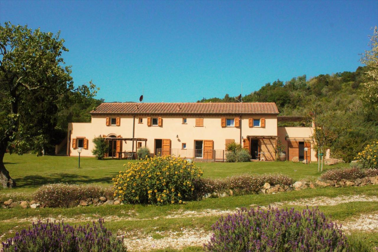 Вилла Mulino Della Rivolta Montenero  Экстерьер фото